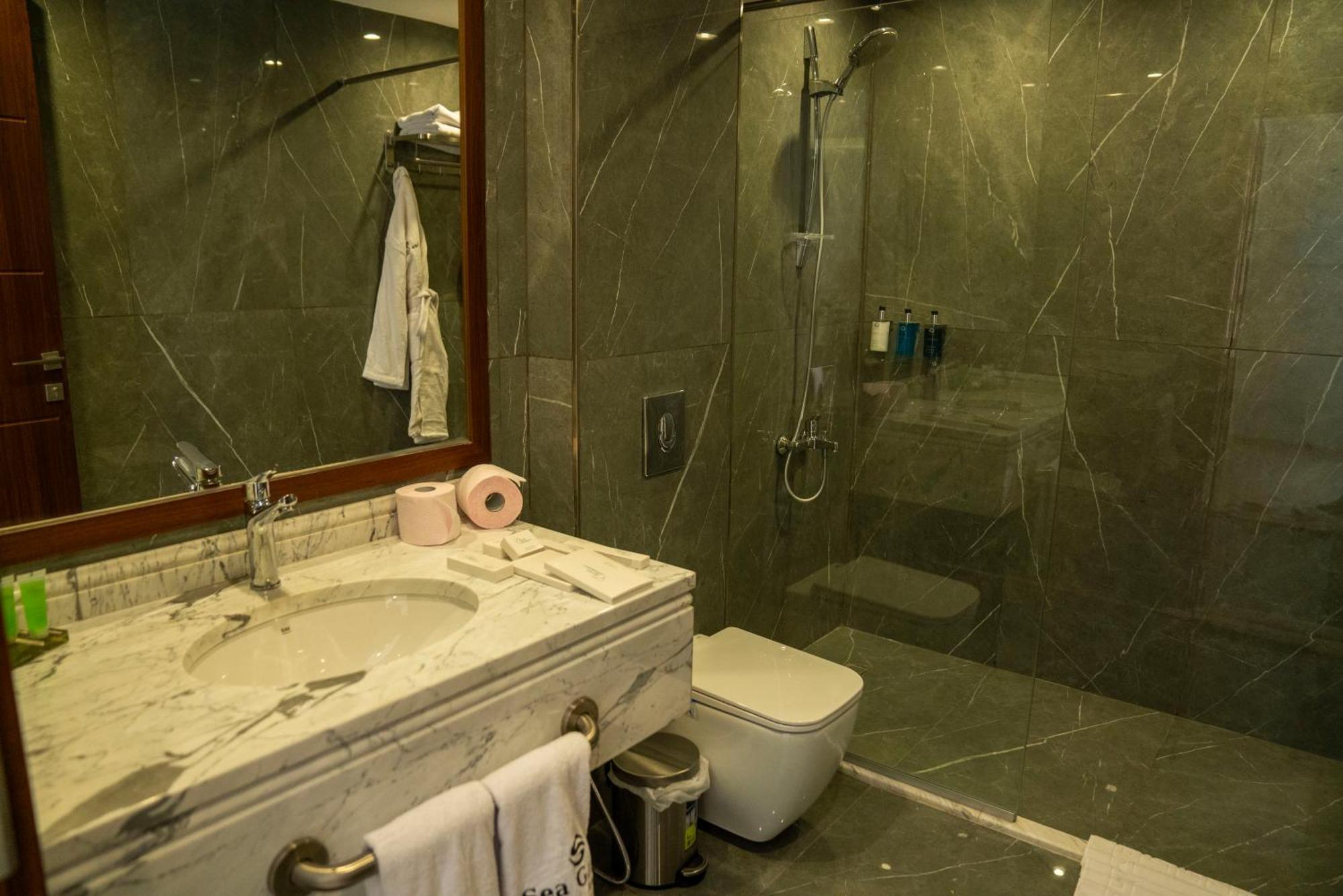 Sea Gate Resort Sweimeh Экстерьер фото